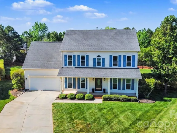 4026 Waters Reach Ln, Indian Trail, NC 28079