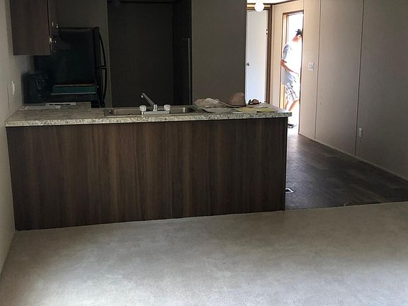 4th image of 107 Karly Ln