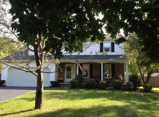 40 Lincoln Ave, Clifton Park, NY 12065
