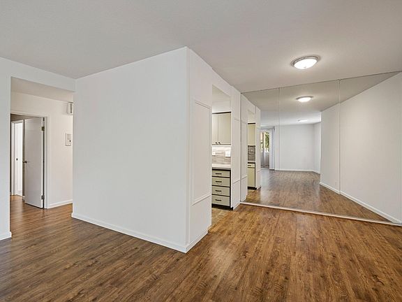 5th image of 1515 Arc Way APT 112