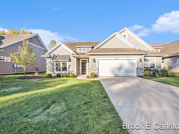 6719 Creekside View Dr SE #11, Grand Rapids, MI 49548