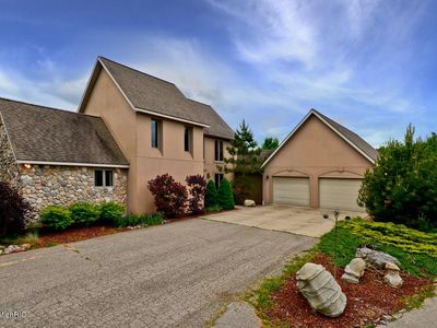 11444 Ten Mile Rd NE, Rockford, MI, 49341