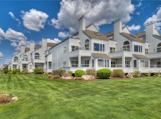 Waters Edge, Narragansett, RI 02882