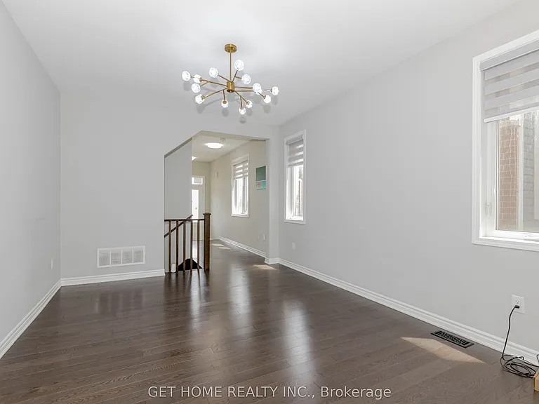 1338 Kovachik Blvd — Photo 8