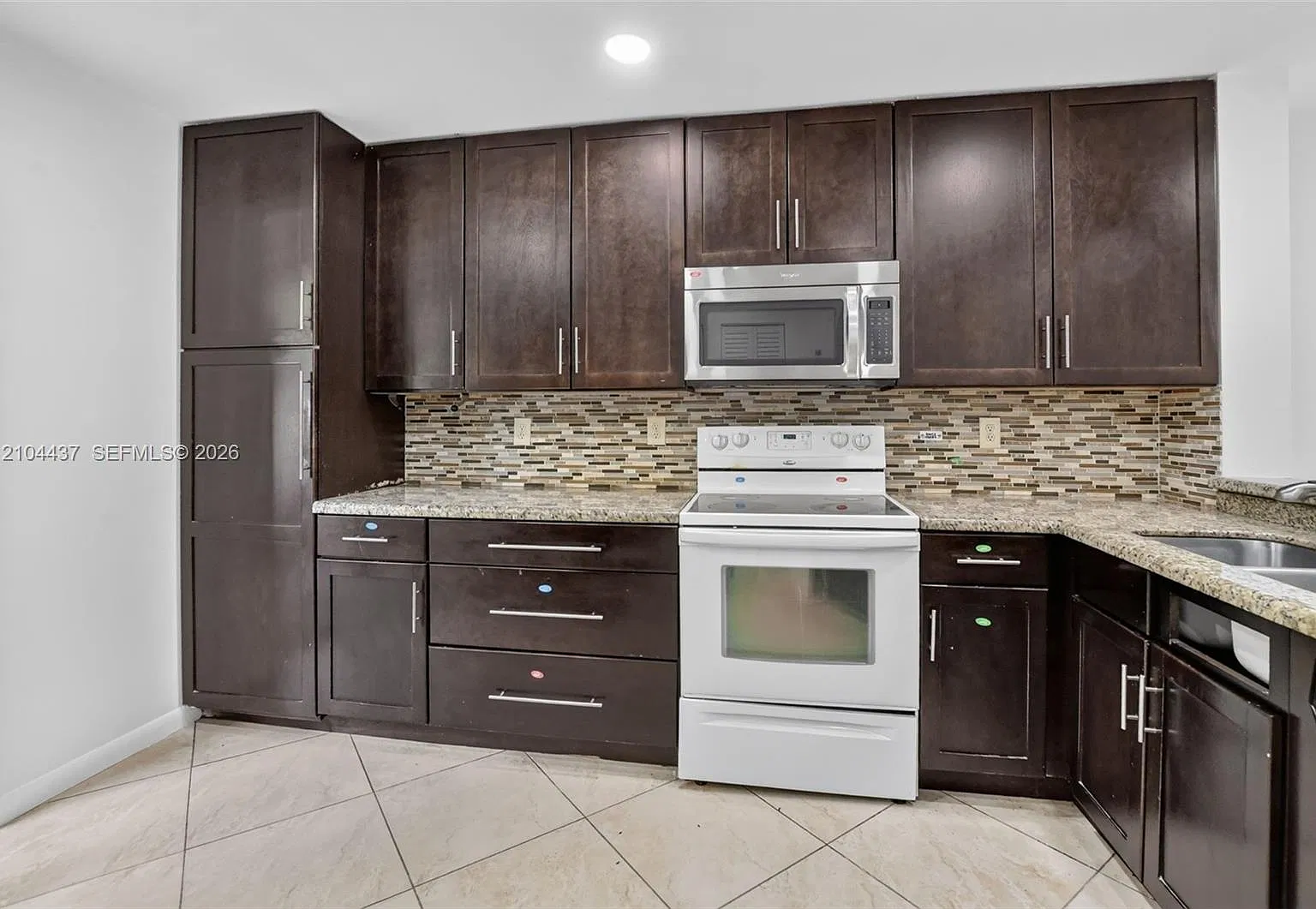 7690 Lago Del Mar Dr — Photo 2