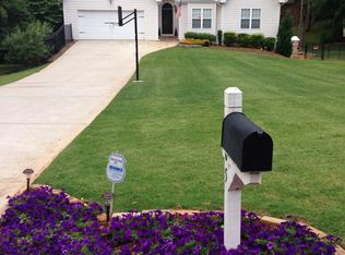 665 Oxford Hall Dr, Lawrenceville, GA