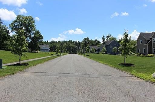 1st image of 6 Ariana Ln