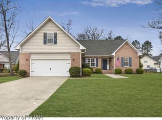 2522 Canford Ln, Fayetteville, NC 28304