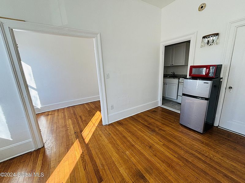 2nd image of 361 Washington Avenue Avenue