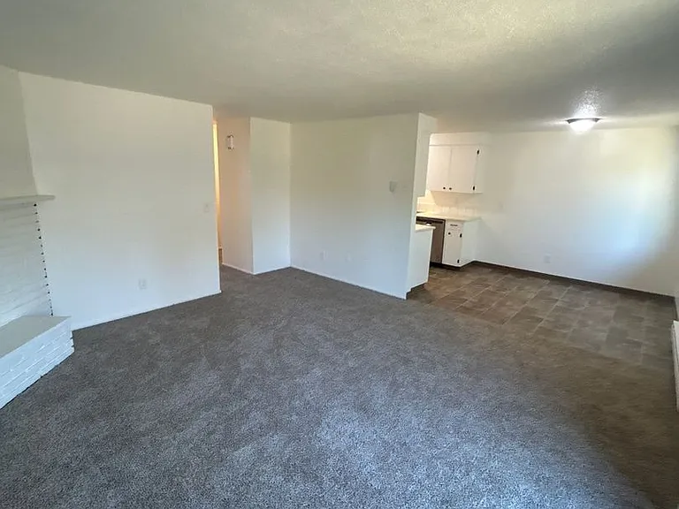 3813 Iberis St NE — Photo 8