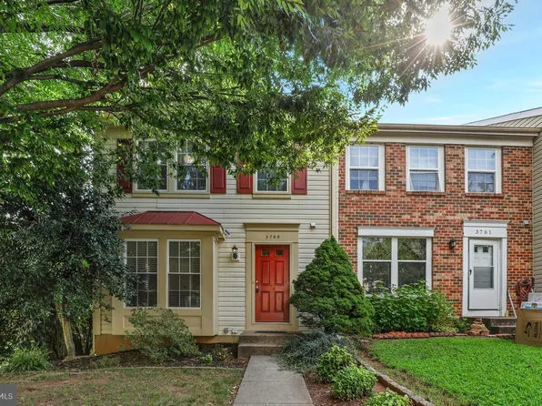 3759 Mazewood Ln, Fairfax, VA 22033