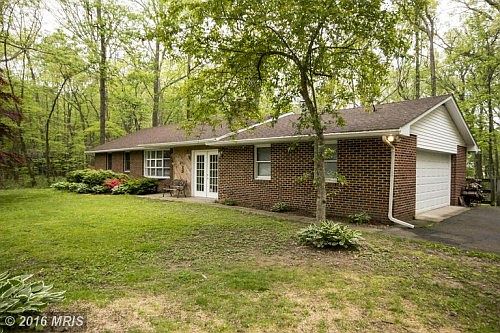1st image of 2422 Linda Ln