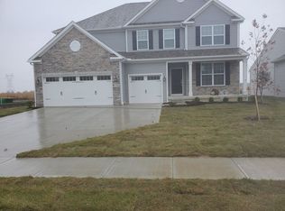 176 Buckeye Loop, Commercial Pt, OH 43116