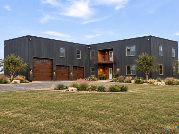 594 Rolling Ridge Rd, Lockhart, TX 78644