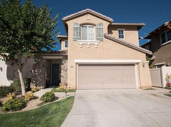 2nd image of 3815 Bridgeview Ln