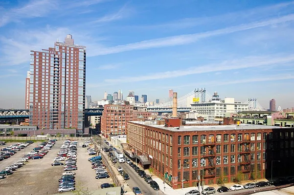 Sold by Corcoran | media 19