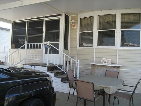 2nd image of 5184 SE 67th Ave