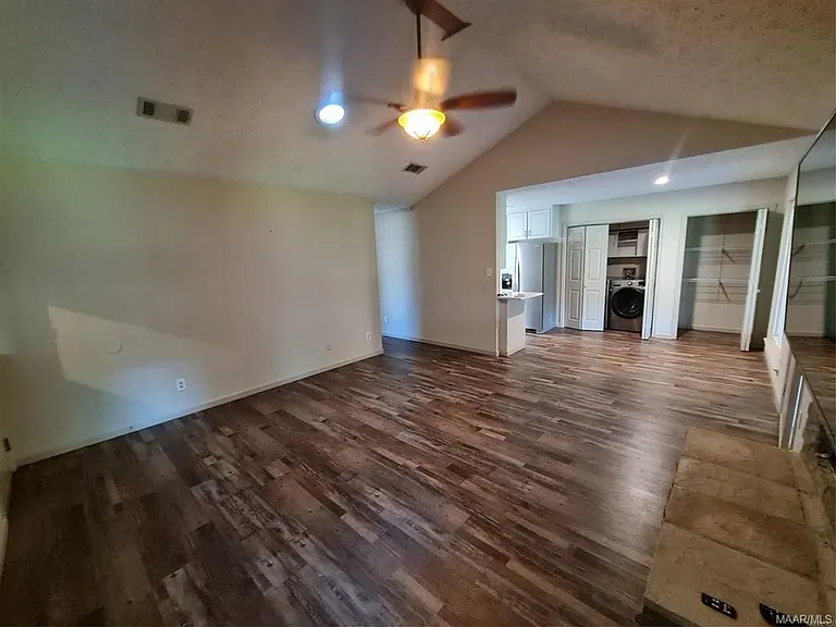 804 Winter Pl — Photo 5