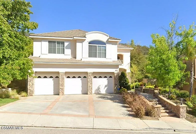 5 bed, 4.5 bath, 3395 sqft, $10,500 — Photo 2