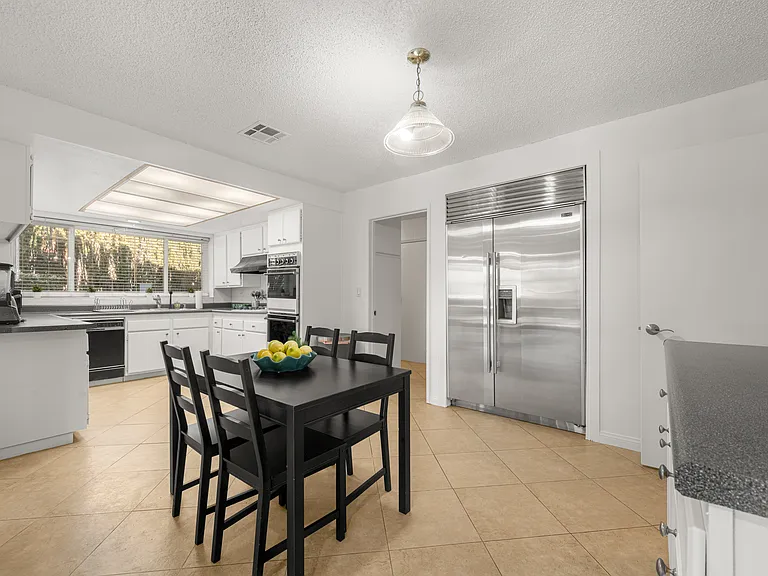 3258 Kirkham Dr — Photo 43