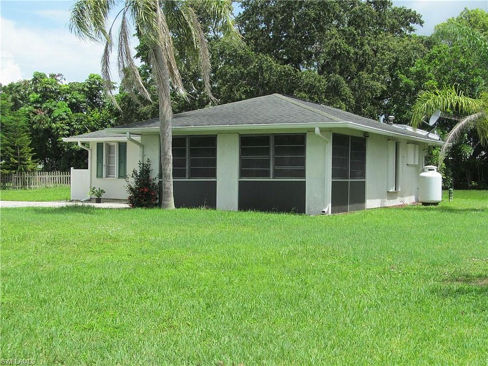 1st image of 1411 Caywood Cir S