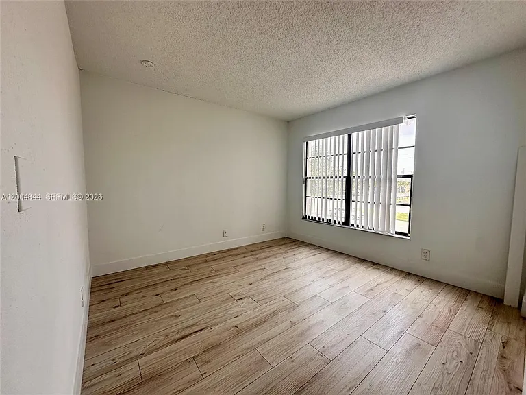 2580 Coral Springs Dr #2580 — Photo 28