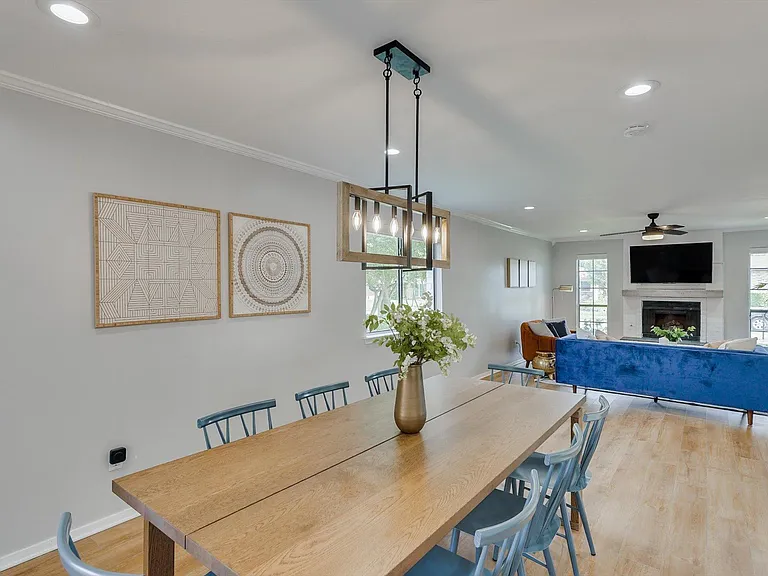 3209 Sailmaker Ln — Photo 10