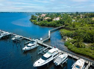 213 SW Palm Cove Dr, Palm City, FL 34990