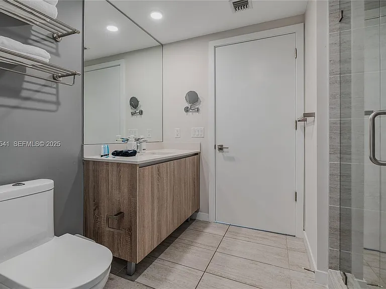 3900 Biscayne Blvd #S-904 — Photo 28