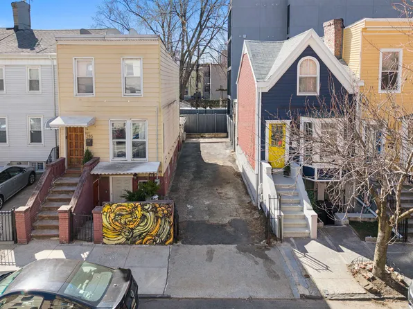 285.5 3rd St, Jersey City, NJ 07302