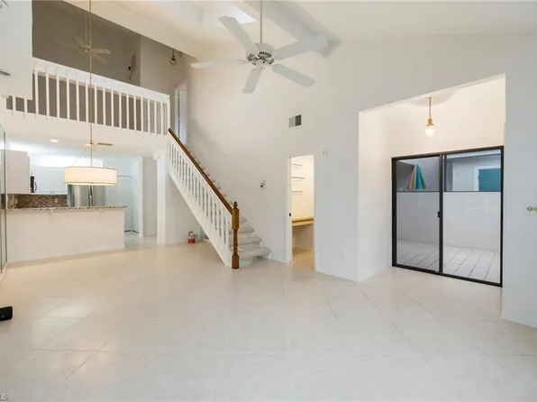 50 Emerald Woods DR #A2, NAPLES, FL 34108