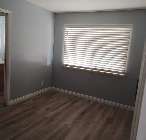 5402 Nancy Way — Photo 3