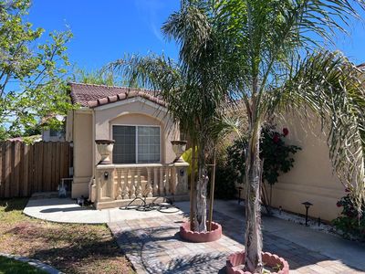 1860 College Greens Dr, Los Banos, CA, 93635