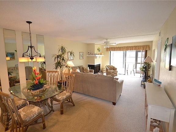 4th image of 103 Lakeview Ct #5