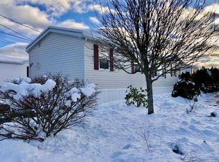 129 Sherbrooke Ave, Bridgewater, NS B4V4H4