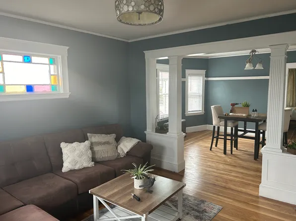 (undisclosed Address), Hyde Park, MA 02136