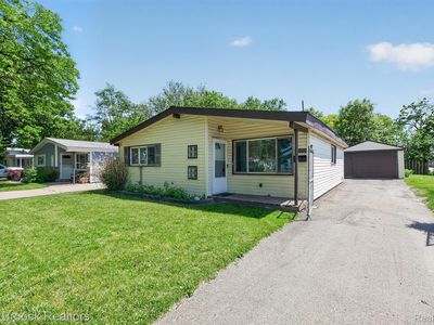 1000 E Madge Ave, Hazel Park, MI, 48030
