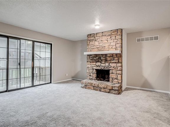 5th image of 7408 W 56th Ter