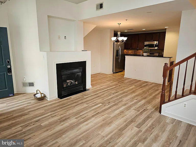 922 Pine Forest Ln #1811 — Photo 5