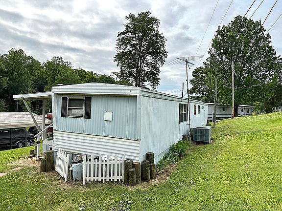 4th image of 8 Lumpkin Dr
