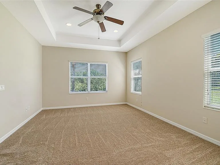 1424 Blue Horizon Cir — Photo 23