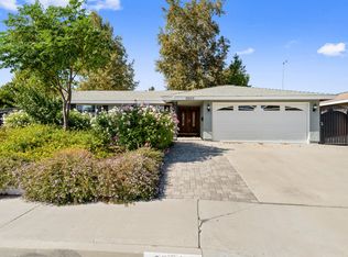 28103 Alaminos Dr, Santa Clarita, CA 91350