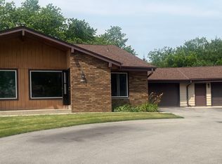 9025 S Chicago Ct #2, Oak Creek, WI 53154