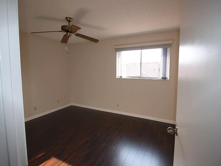 7342 Pinewalk Dr S #Townhouse 56-12 — Photo 2