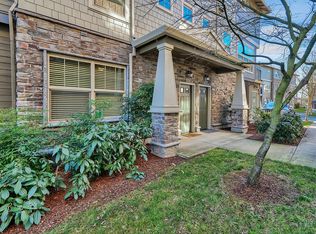 780 NE Adwick Dr, Beaverton, OR 97006