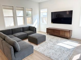 620 Grizzly, Irvine, CA 92618
