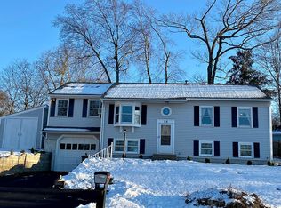 35 Jupiter Dr, Seymour, CT 06483