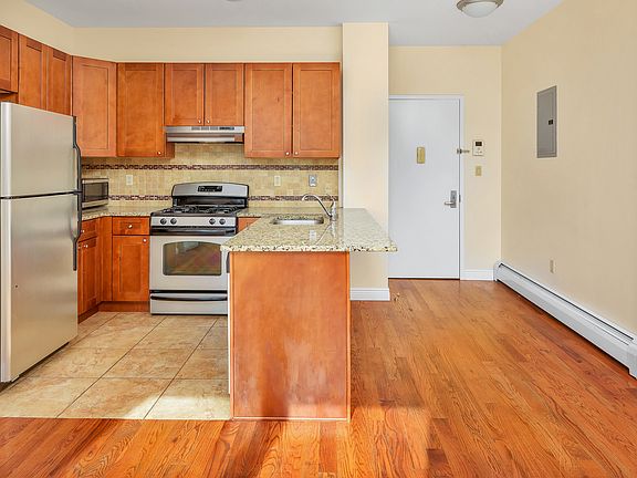 2nd image of 12-03 Jackson Ave #7F