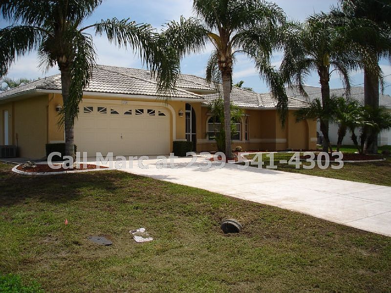 1st image of 1724 SW 50th Ter