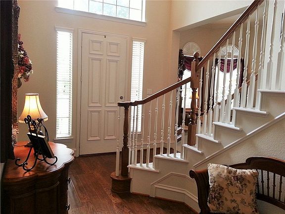 2nd image of 4501 Sanderosa Ln